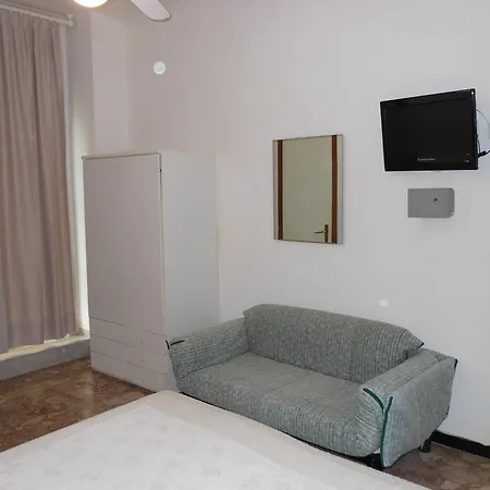 Hotel Fanny