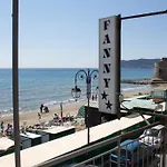 Fanny אלסיו